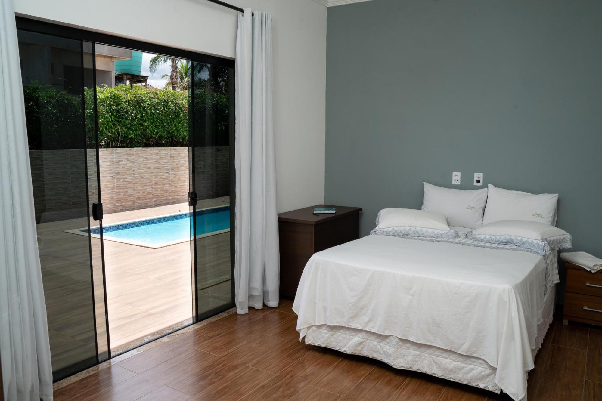 Casa Com Piscina Vista Para Lago, 03 Quartos Confortaveis Capitólio Exteriör bild