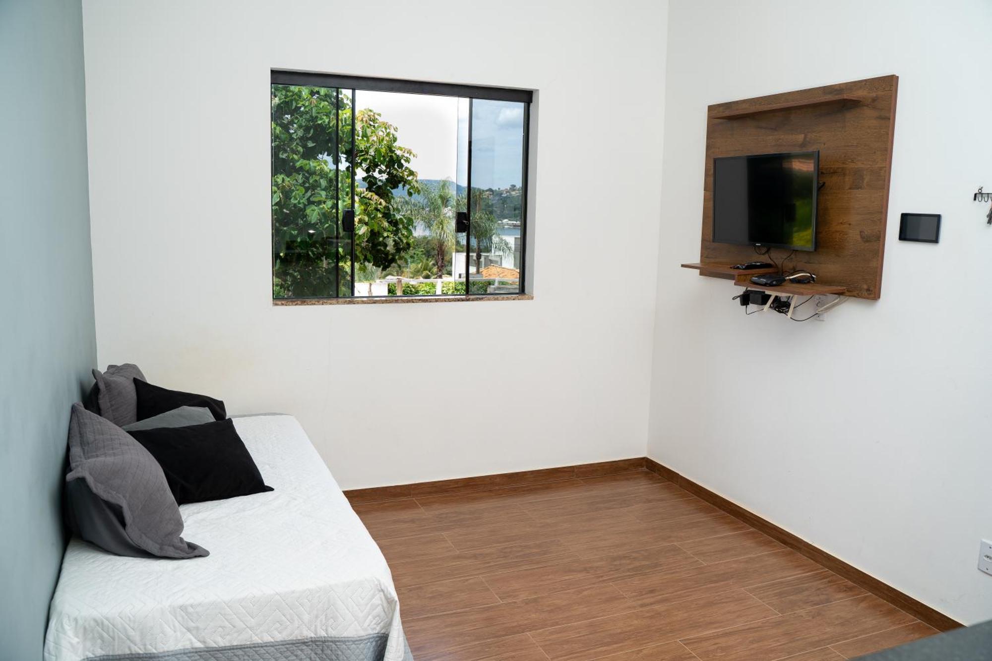 Casa Com Piscina Vista Para Lago, 03 Quartos Confortaveis Capitólio Exteriör bild